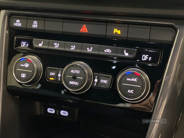 Used Volkswagen T-Roc 2021 for sale - 76260788: Photo 32