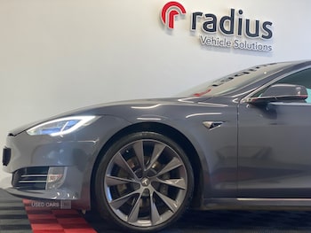 Used Tesla Model S 2020 for sale - 77840447: Photo