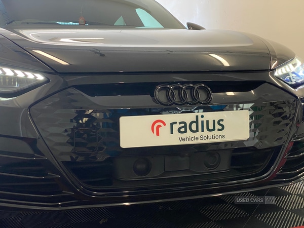 Used Audi RS e-tron GT 2022 for sale - 77958984: Photo 11