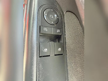 Used Vauxhall Zafira 2014 for sale - 78628895: Photo