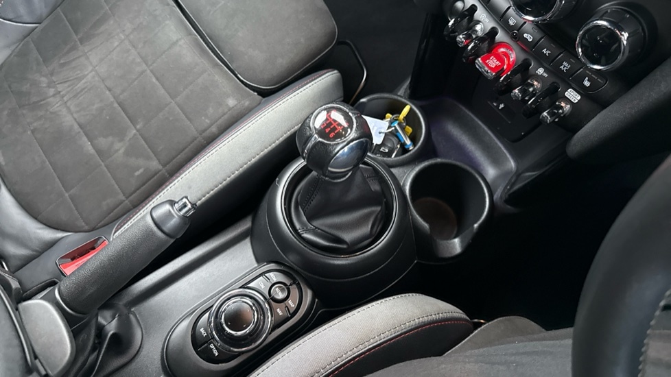 Used MINI Hatch 2022 for sale - 76244508: Photo 10