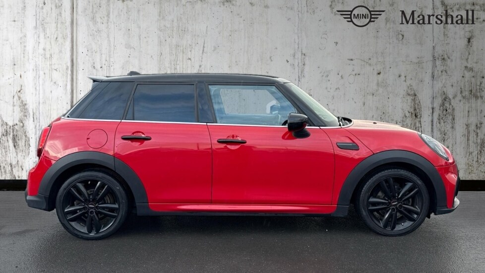 Used MINI Hatch 2022 for sale - 76244508: Photo 3