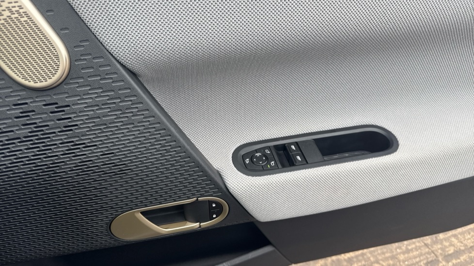 Used MINI Cooper 2024 for sale - 76539852: Photo 20