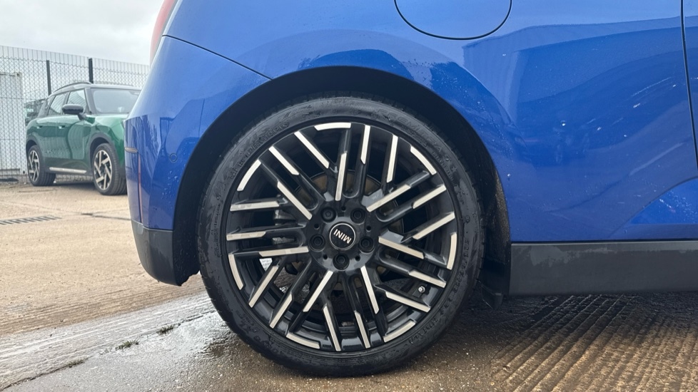 Used MINI Cooper 2024 for sale - 76539852: Photo 27