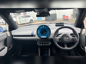 Used MINI Cooper 2024 for sale - 76539852: Photo