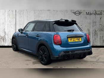 Used MINI Hatch 2022 for sale - 76244485: Photo