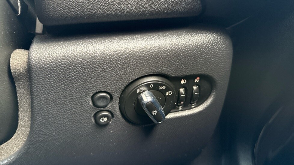 Used MINI Hatch 2022 for sale - 76297329: Photo 33