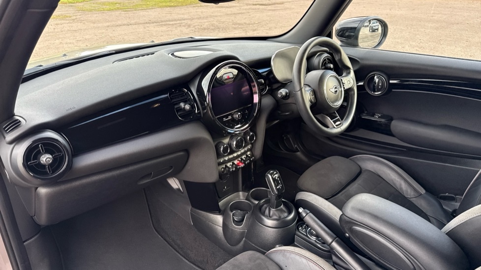 Used MINI Hatch 2022 for sale - 76297329: Photo 7