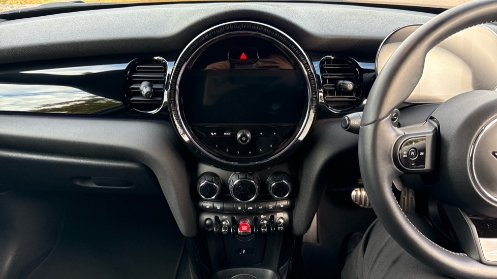 Used MINI Hatch 2022 for sale - 76297329: Photo 8