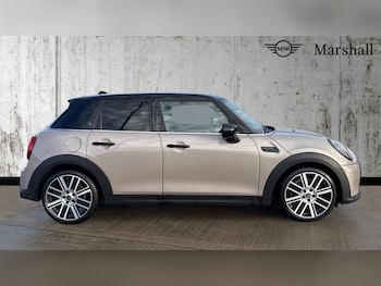 Used MINI Hatch 2023 for sale - 76834925: Photo