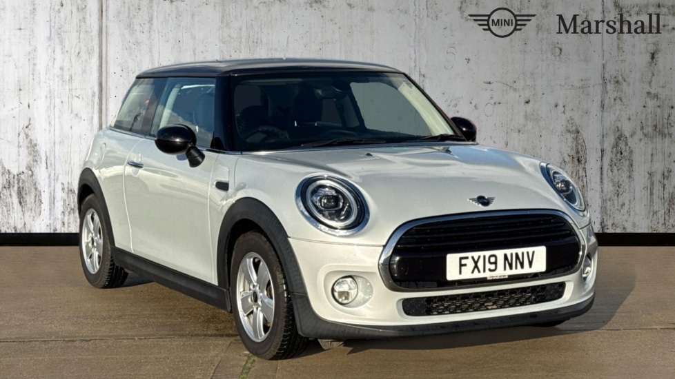 Used MINI Hatch 2019 for sale - 76788331: Photo 1