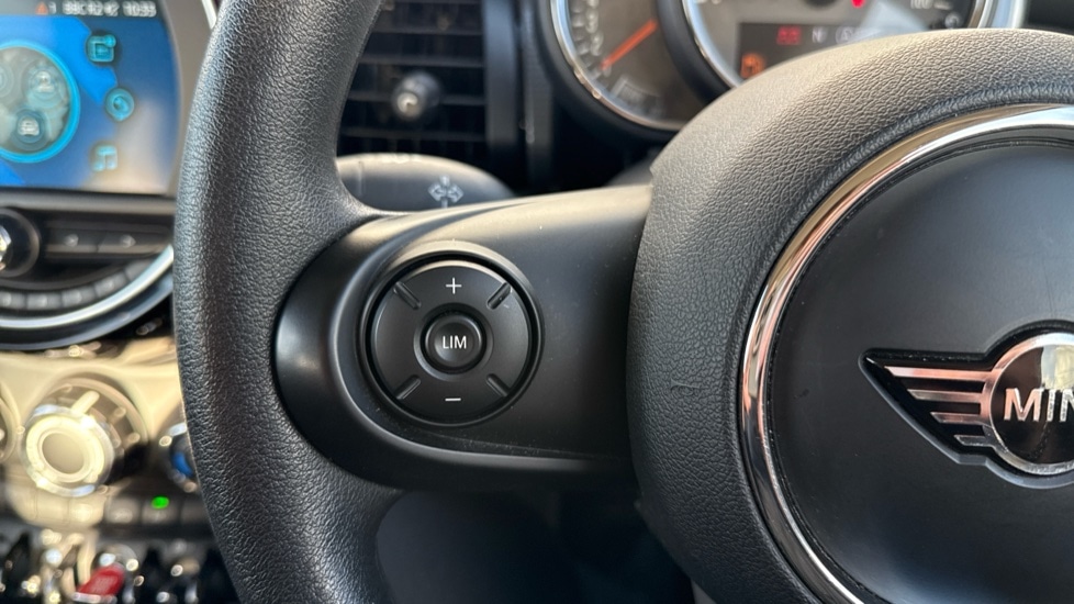 Used MINI Hatch 2019 for sale - 76788331: Photo 17