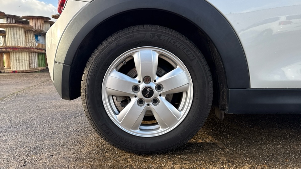 Used MINI Hatch 2019 for sale - 76788331: Photo 27