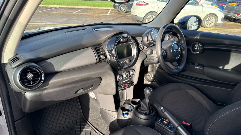 Used MINI Hatch 2019 for sale - 76788331: Photo 7