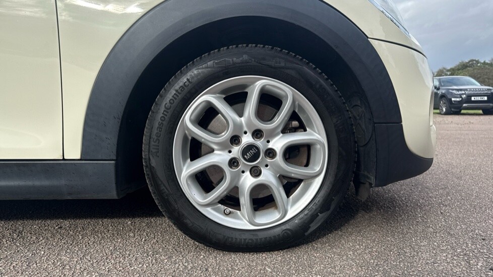 Used MINI Hatch 2018 for sale - 75722348: Photo 14