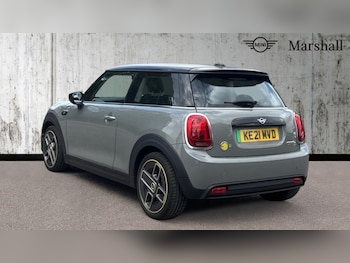Used MINI Hatch 2021 for sale - 75629490: Photo