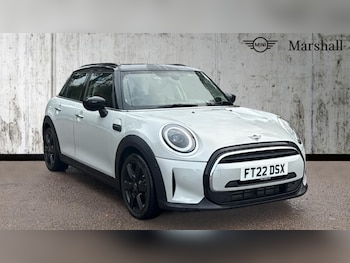 Used MINI Hatch 2022 for sale - 76459132: Photo