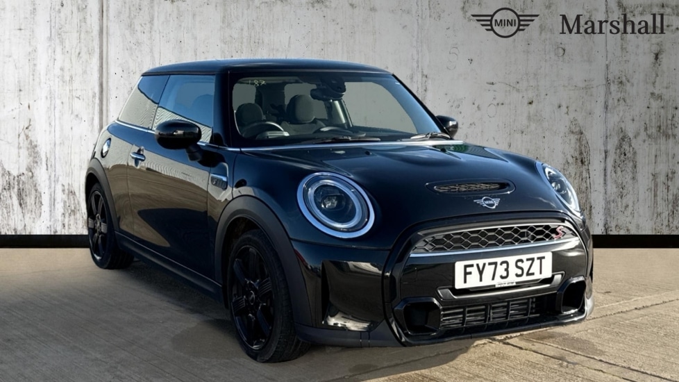 Used MINI Hatch 2023 for sale - 76552562: Photo 1
