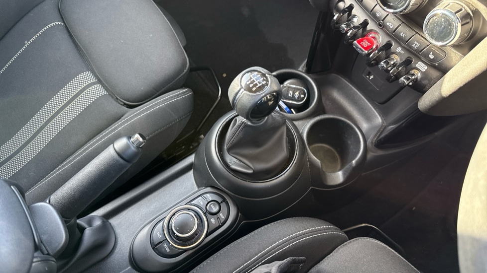 Used MINI Hatch 2023 for sale - 76552562: Photo 10