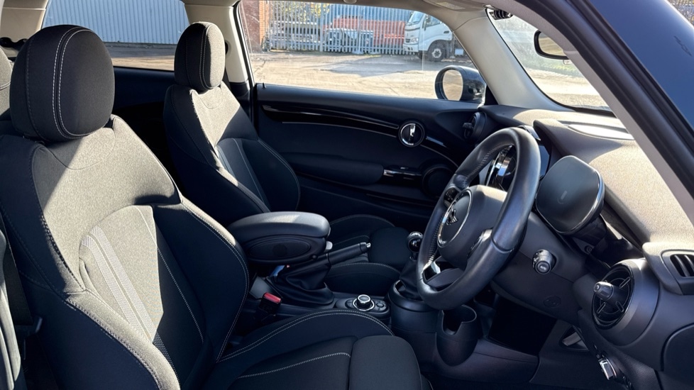 Used MINI Hatch 2023 for sale - 76552562: Photo 11