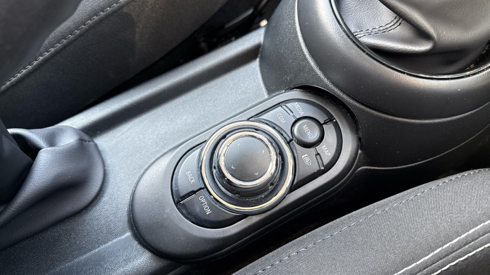 Used MINI Hatch 2023 for sale - 76552562: Photo 19