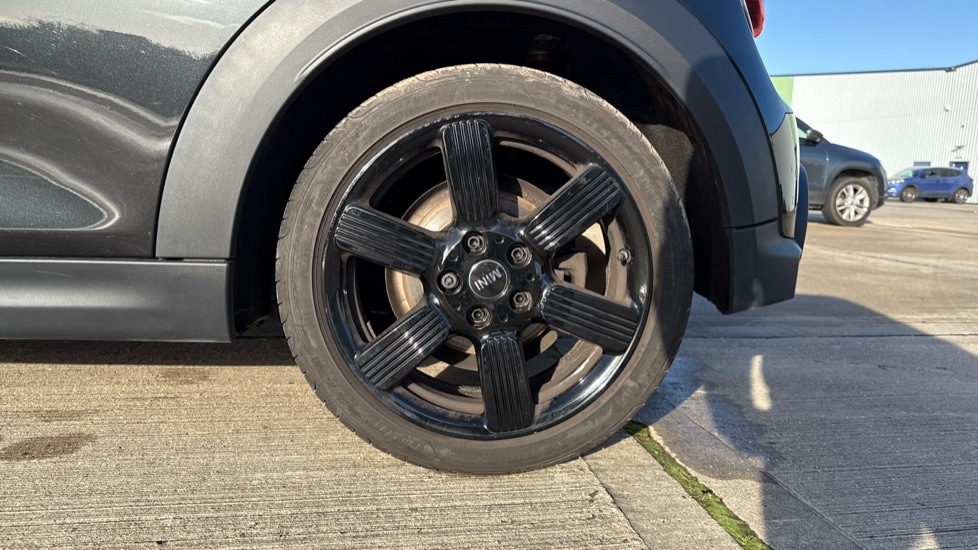 Used MINI Hatch 2023 for sale - 76552562: Photo 26