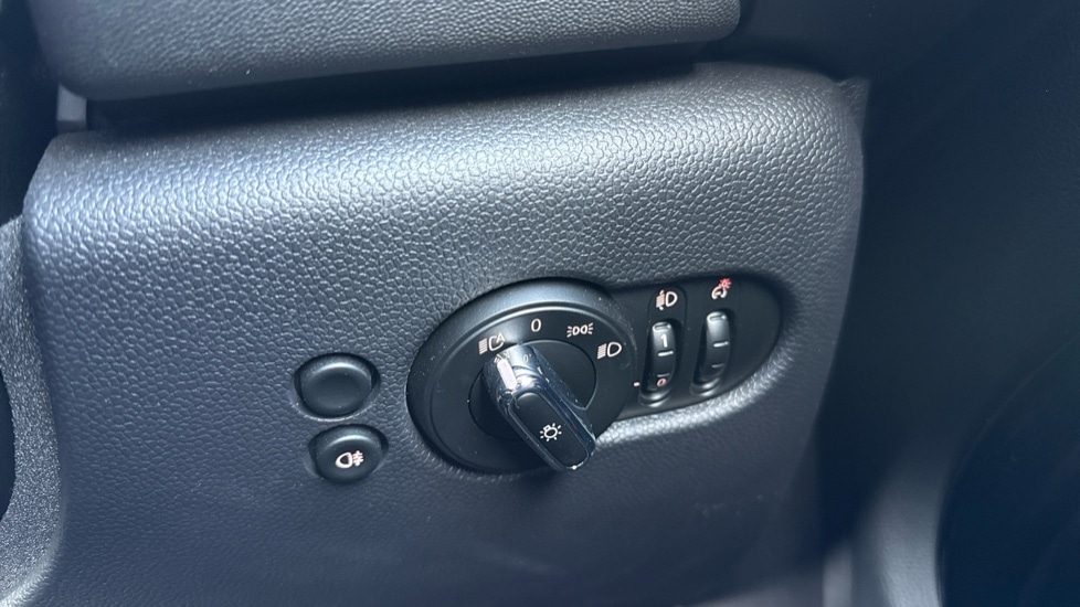 Used MINI Hatch 2023 for sale - 76552562: Photo 33