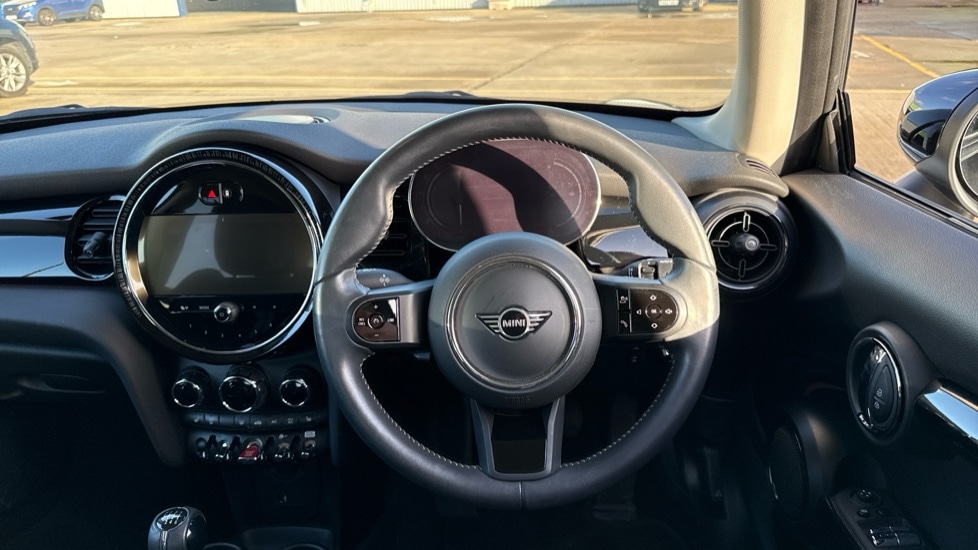 Used MINI Hatch 2023 for sale - 76552562: Photo 5