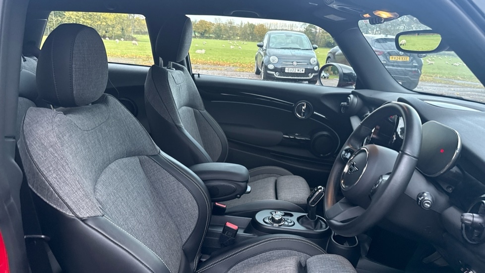 Used MINI Hatch 2022 for sale - 75946801: Photo 11