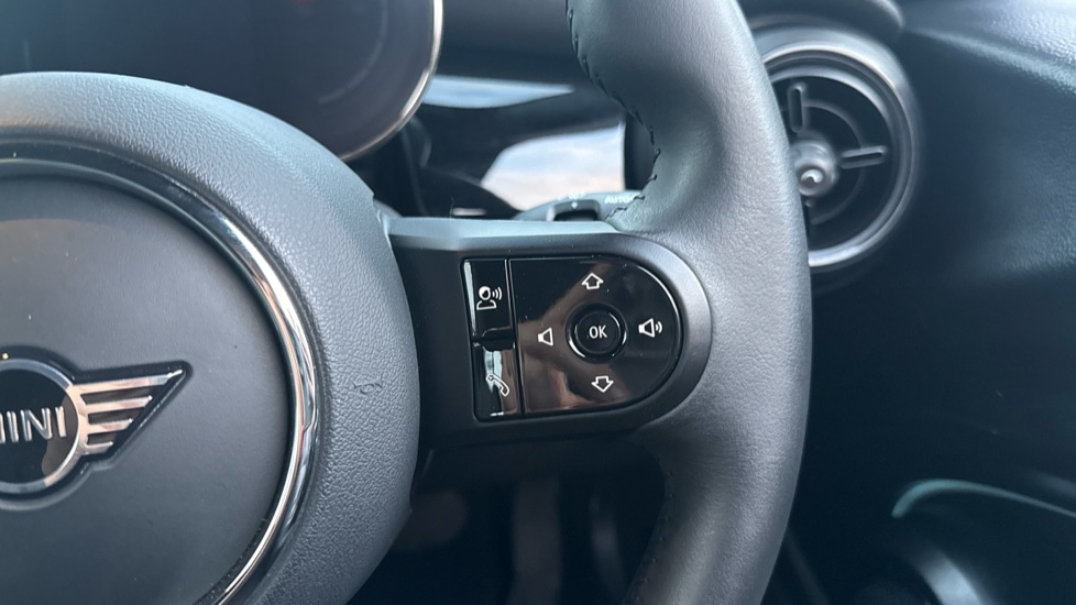 Used MINI Hatch 2022 for sale - 75946801: Photo 18