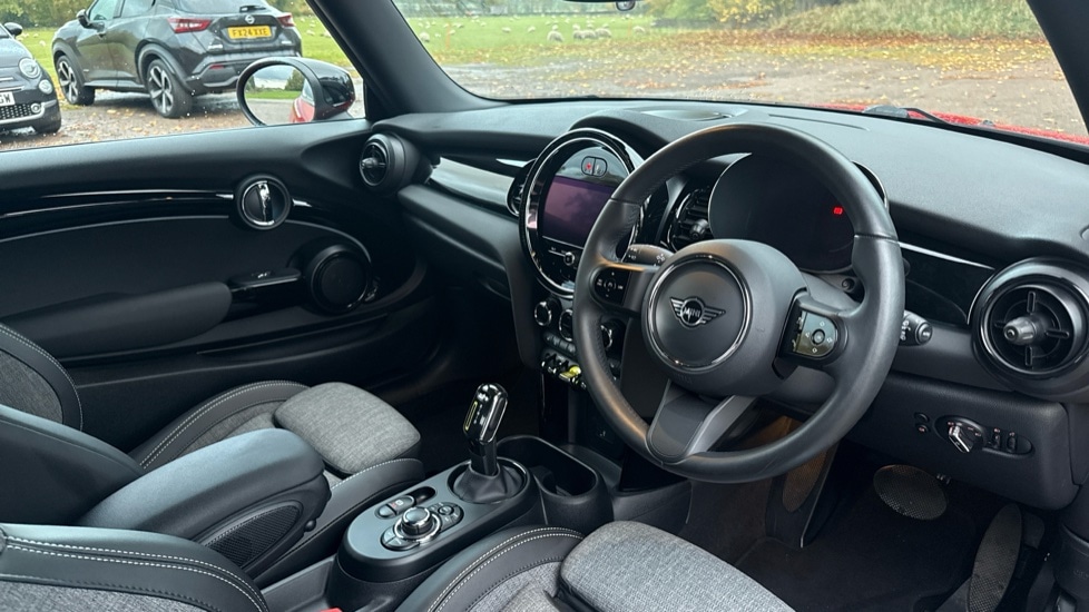 Used MINI Hatch 2022 for sale - 75946801: Photo 6