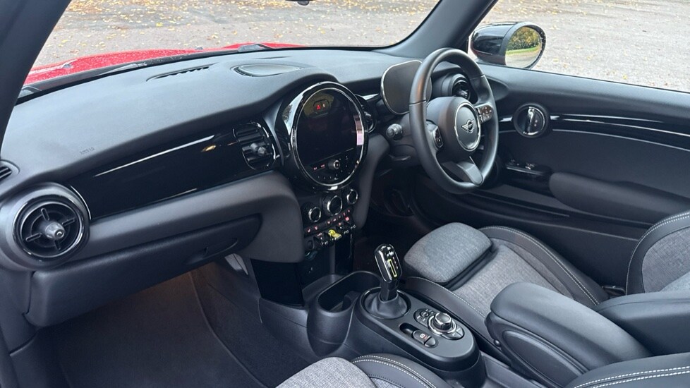 Used MINI Hatch 2022 for sale - 75946801: Photo 7