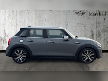 Used MINI Hatch 2021 for sale - 76788304: Photo