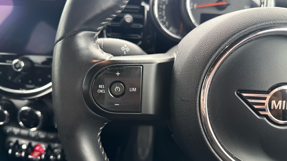 Used MINI Hatch 2022 for sale - 75726083: Photo 17