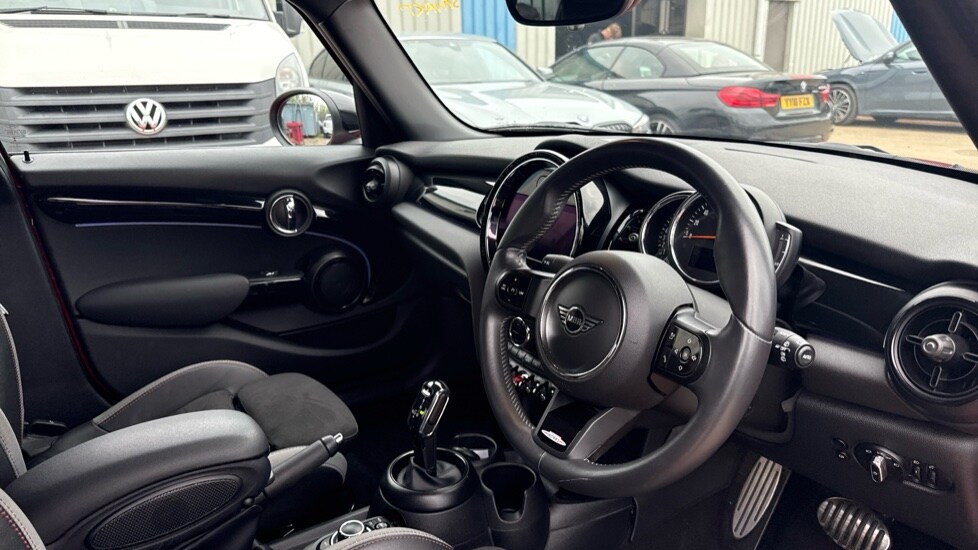 Used MINI Hatch 2022 for sale - 75726083: Photo 6