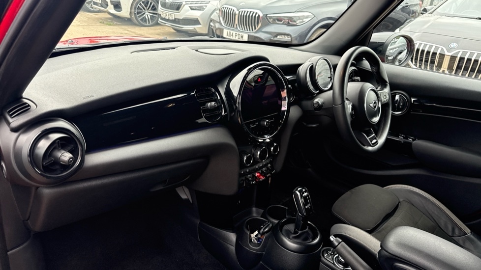 Used MINI Hatch 2022 for sale - 75726083: Photo 7