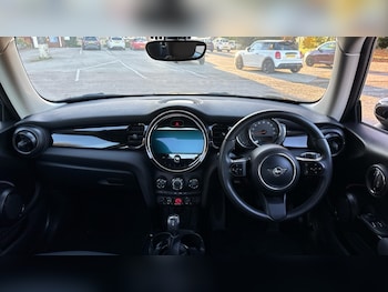 Used MINI Hatch 2021 for sale - 76100049: Photo