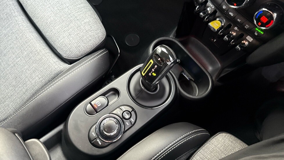 Used MINI Hatch 2023 for sale - 76033608: Photo 10