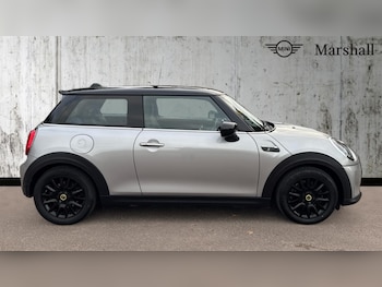 Used MINI Hatch 2023 for sale - 76033608: Photo