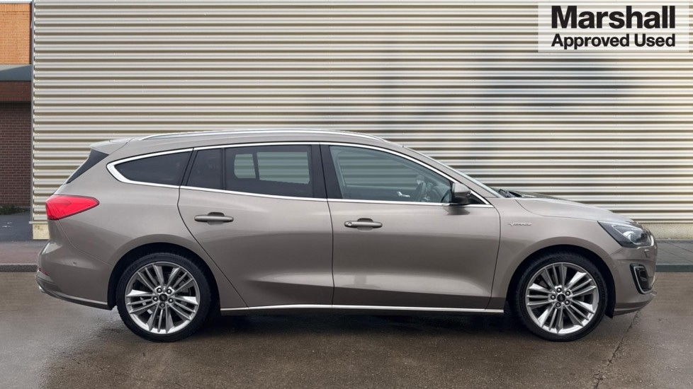 Used Ford Focus 2019 for sale - 76519441: Photo 2