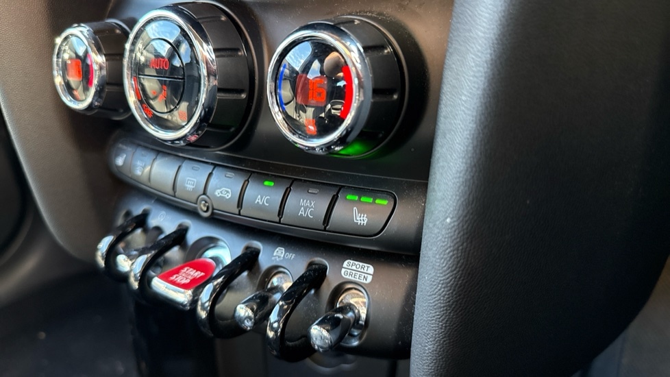 Used MINI Hatch 2022 for sale - 76593767: Photo 30