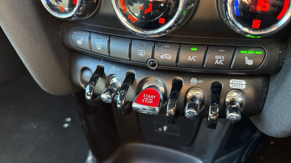 Used MINI Hatch 2022 for sale - 76593767: Photo 32