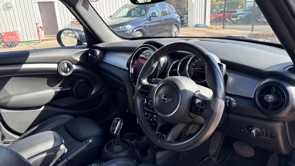 Used MINI Hatch 2022 for sale - 76593767: Photo 6