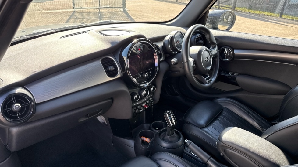 Used MINI Hatch 2022 for sale - 76593767: Photo 7