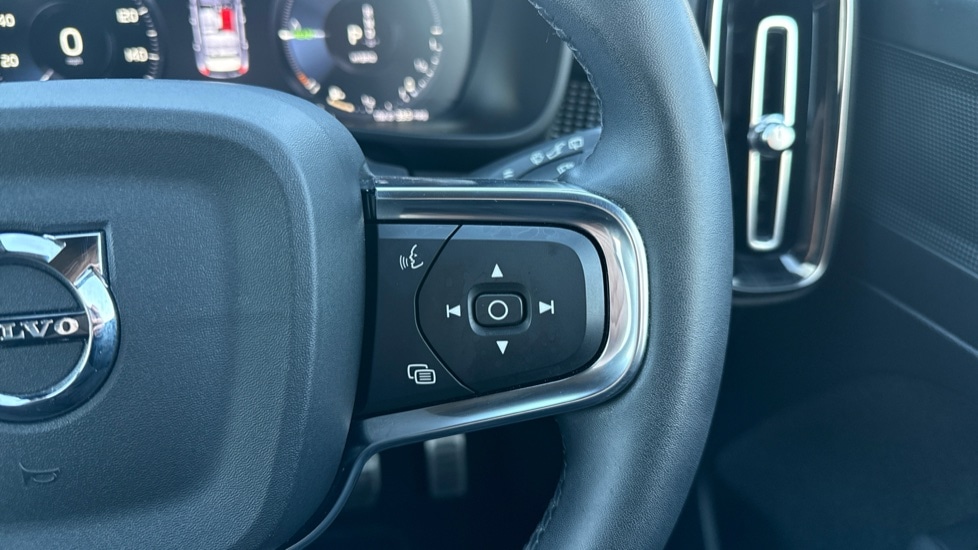 Used Volvo XC40 2022 for sale - 76704466: Photo 21