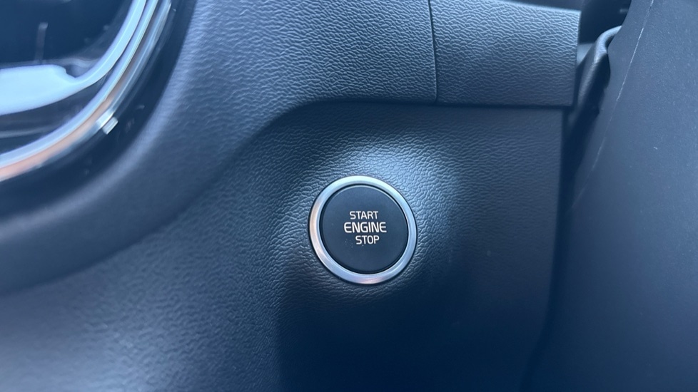 Used Volvo XC40 2022 for sale - 76704466: Photo 25