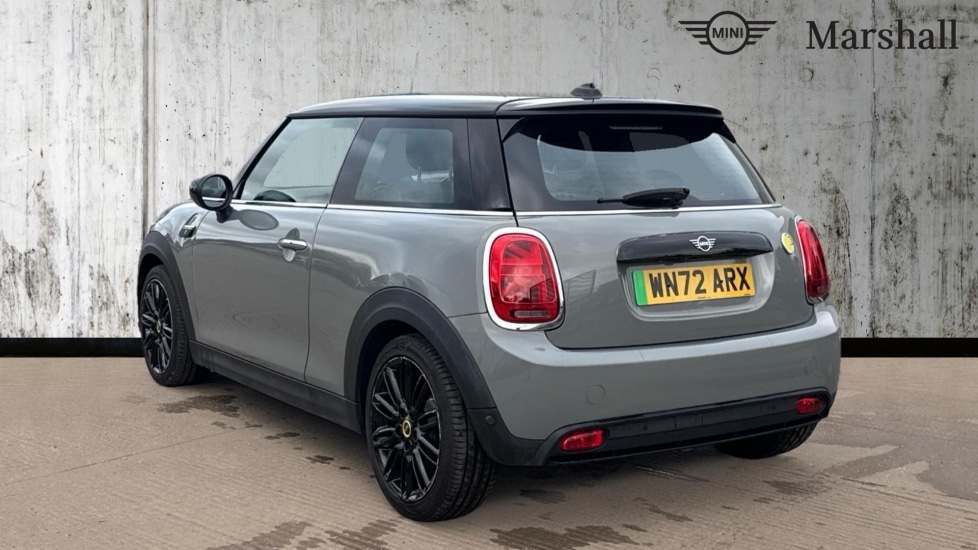 Used MINI Hatch 2022 for sale - 76062277: Photo 2