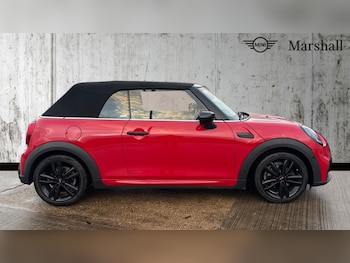 Used MINI Convertible 2021 for sale - 76568028: Photo