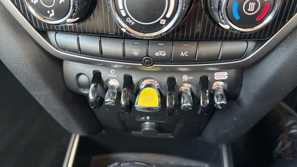 Used MINI Countryman 2021 for sale - 75828975: Photo 32