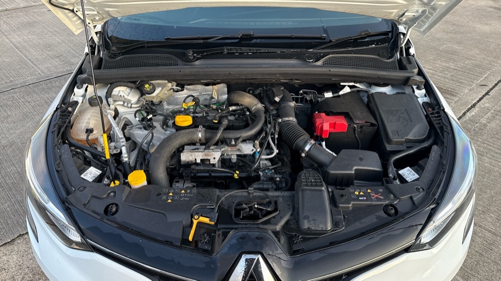 Used Renault Clio 2019 for sale - 76773380: Photo 16